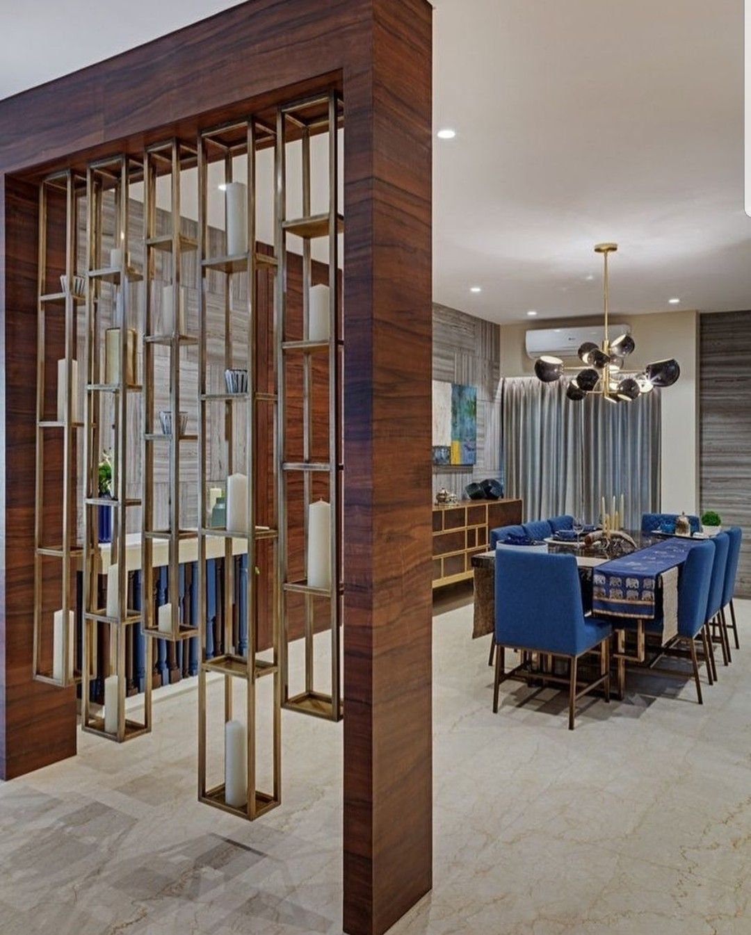 Custom Upholstery & Sofa Design